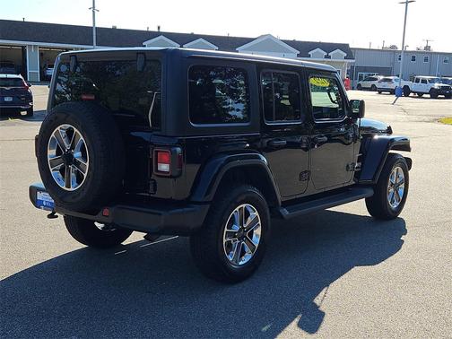 2022 Jeep Wrangler Unlimited Sahara