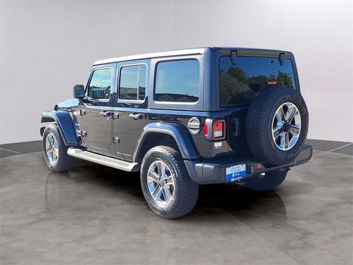 2022 Jeep Wrangler Unlimited Sahara