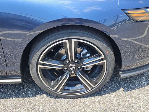 Canyon River Blue Metallic 2026 Honda Accord SE