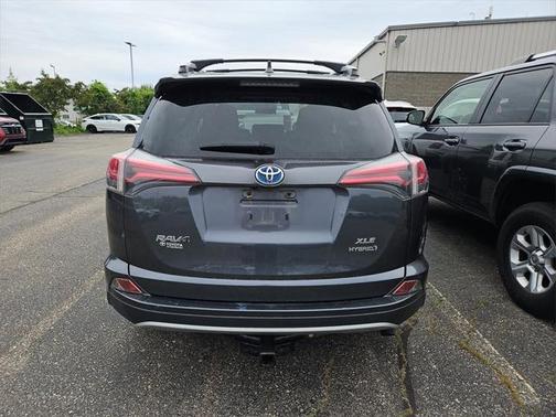 2016 Toyota RAV4 Hybrid XLE
