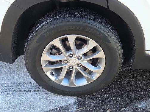 2019 Hyundai SANTA FE SEL 2.4