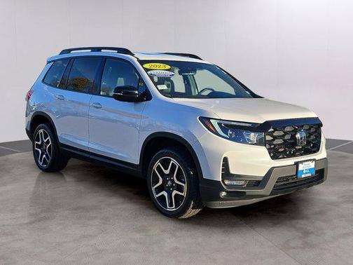 2023 Honda Passport AWD Elite