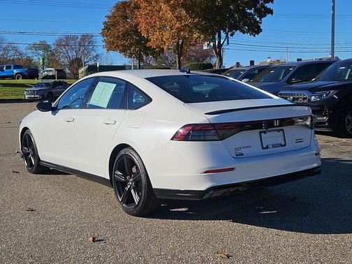 Platinum White 2024 Honda Accord Hybrid Sport-L