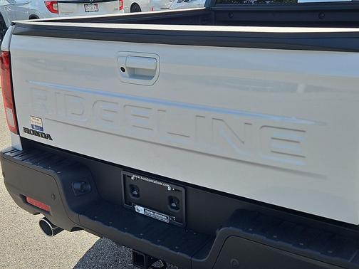 Platinum White 2026 Honda Ridgeline Black