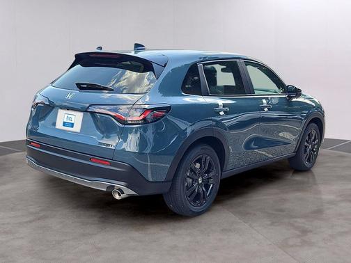 Nordic Forest P 2027 Honda HR-V Sport AWD