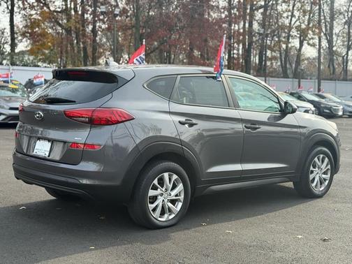 2020 Hyundai TUCSON SE