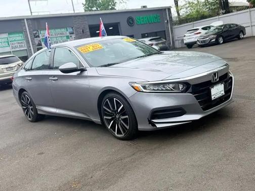 Lunar Silver Metallic 2018 Honda Accord LX