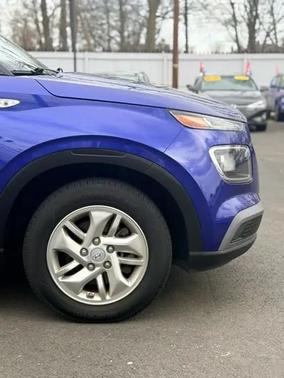 2021 Hyundai VENUE SE