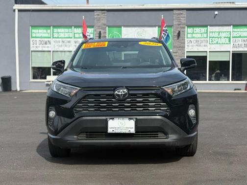 2020 Toyota RAV4 XLE