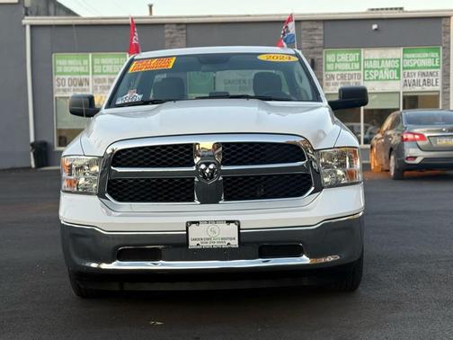 2024 RAM 1500 Classic SLT