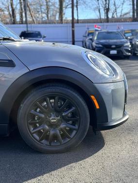 2022 MINI Hardtop Cooper