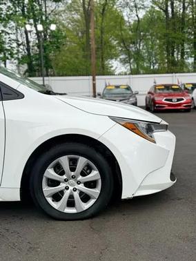 White 2022 Toyota Corolla LE