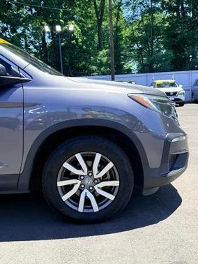Gray 2021 Honda Pilot AWD EX-L