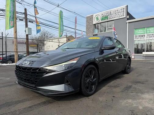 2021 Hyundai ELANTRA SEL