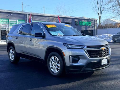 2023 Chevrolet Traverse LS