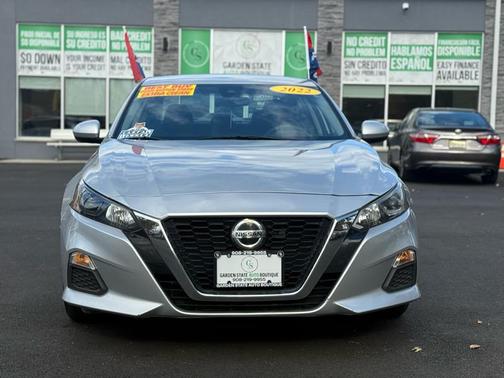 2022 Nissan Altima S FWD