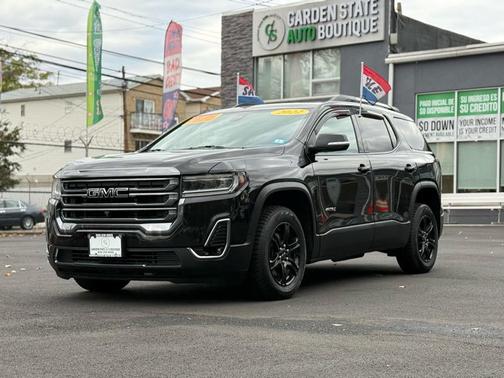 2022 GMC Acadia AWD AT4