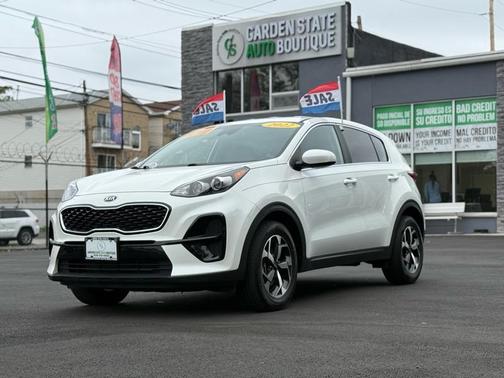 2022 Kia Sportage LX