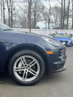 Blue 2021 Porsche Macan Macan S