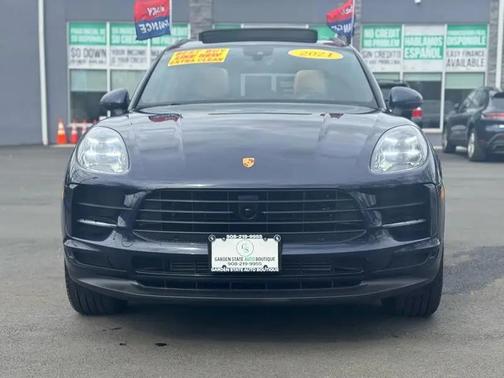 Blue 2021 Porsche Macan Macan S