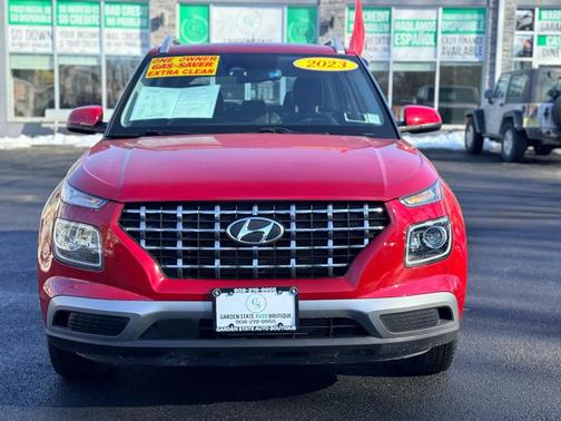 2023 Hyundai VENUE Limited
