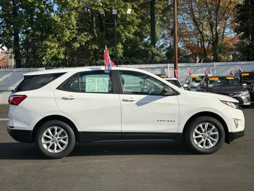 2021 Chevrolet Equinox LS