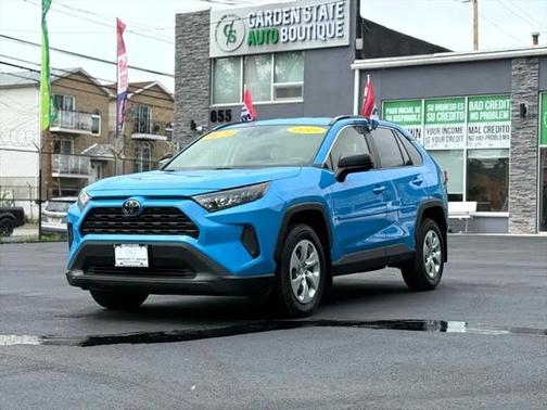 2019 Toyota RAV4 LE
