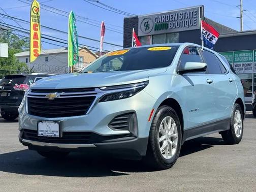 Blue 2022 Chevrolet Equinox 1LT
