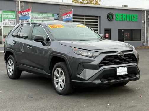 2022 Toyota RAV4 LE