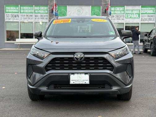 2022 Toyota RAV4 LE
