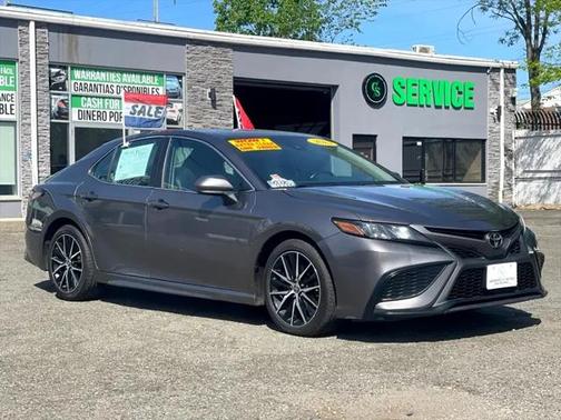2021 Toyota Camry SE
