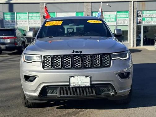 Billet Silver Metallic Clearcoat 2021 Jeep Grand Cherokee Laredo
