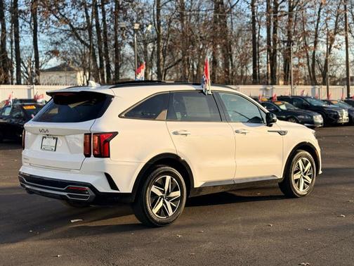 2023 Kia Sorento S