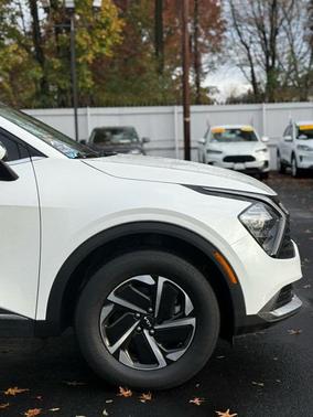 2023 Kia Sportage Hybrid LX