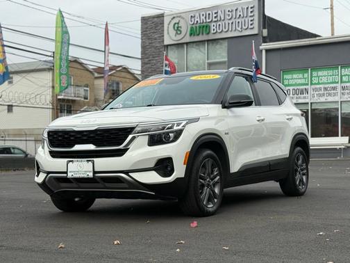 2023 Kia Seltos S AWD