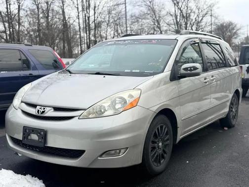 2008 Toyota Sienna XLE Limited
