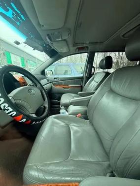 2008 Toyota Sienna XLE Limited