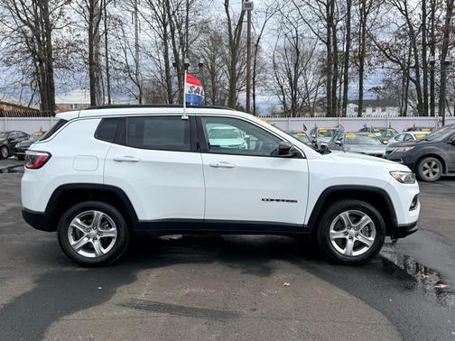 2023 Jeep Compass Latitude