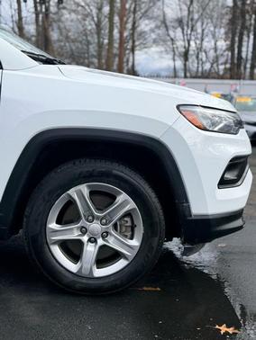 2023 Jeep Compass Latitude