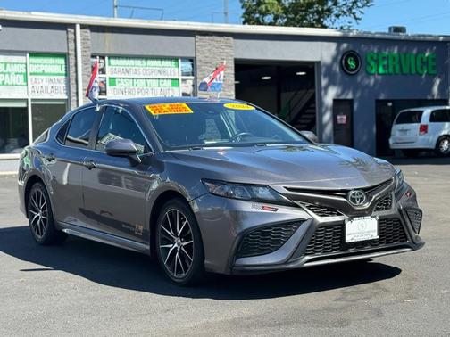 2021 Toyota Camry SE