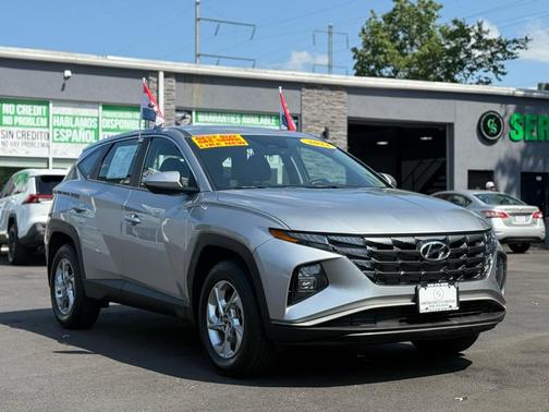 2022 Hyundai TUCSON SE