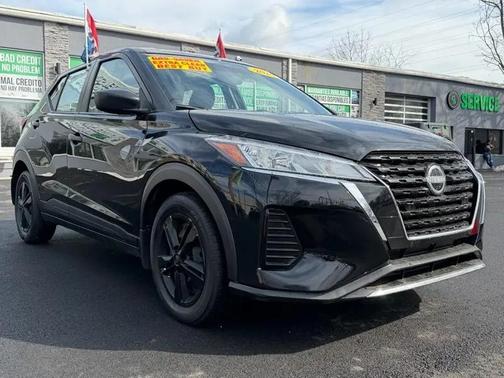 2024 Nissan Kicks S