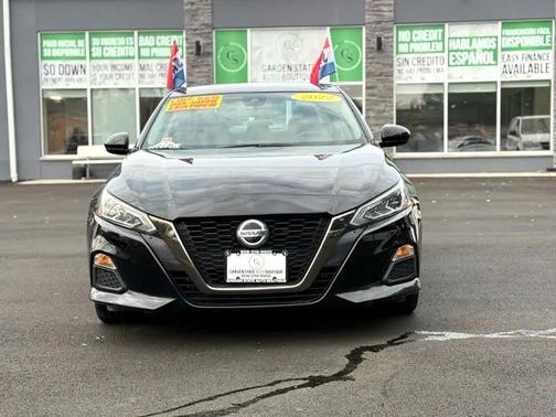 2022 Nissan Altima SR Intelligent AWD