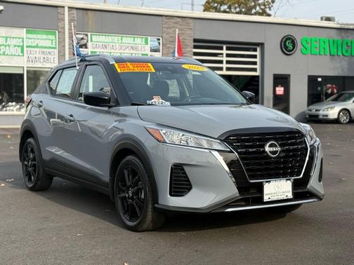 2023 Nissan Kicks SV