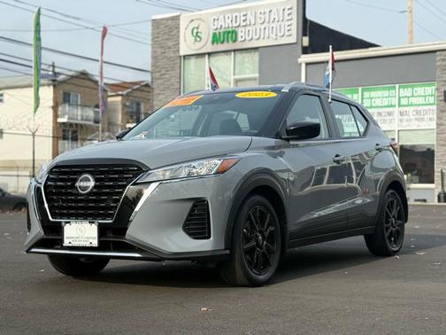 2023 Nissan Kicks SV