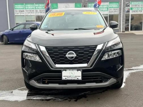 2022 Nissan Rogue SV