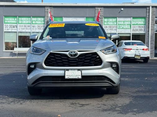 2021 Toyota Highlander XLE