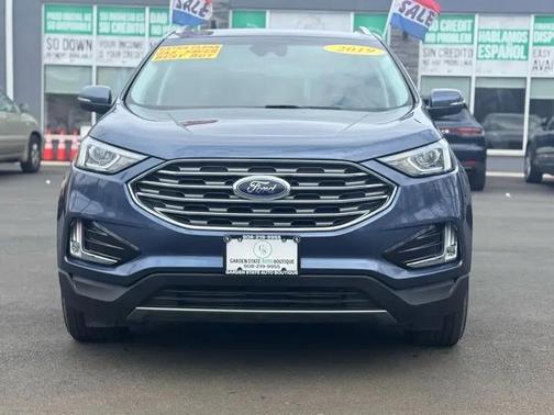 Blue Metallic 2019 Ford Edge Titanium