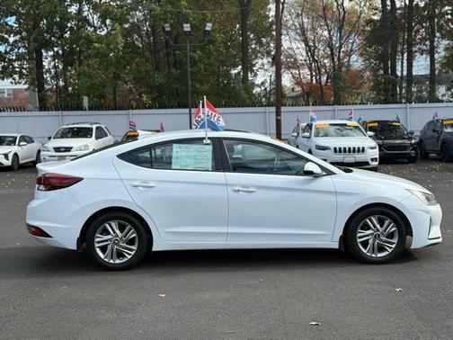 2020 Hyundai ELANTRA Limited