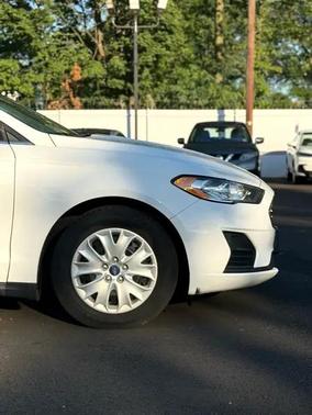 2020 Ford Fusion S